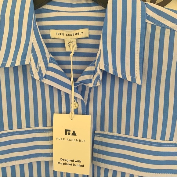 Free Assembly Women’s Stripped Blue and White Belted Midi Dress size S NWT - Picture 4 of 7